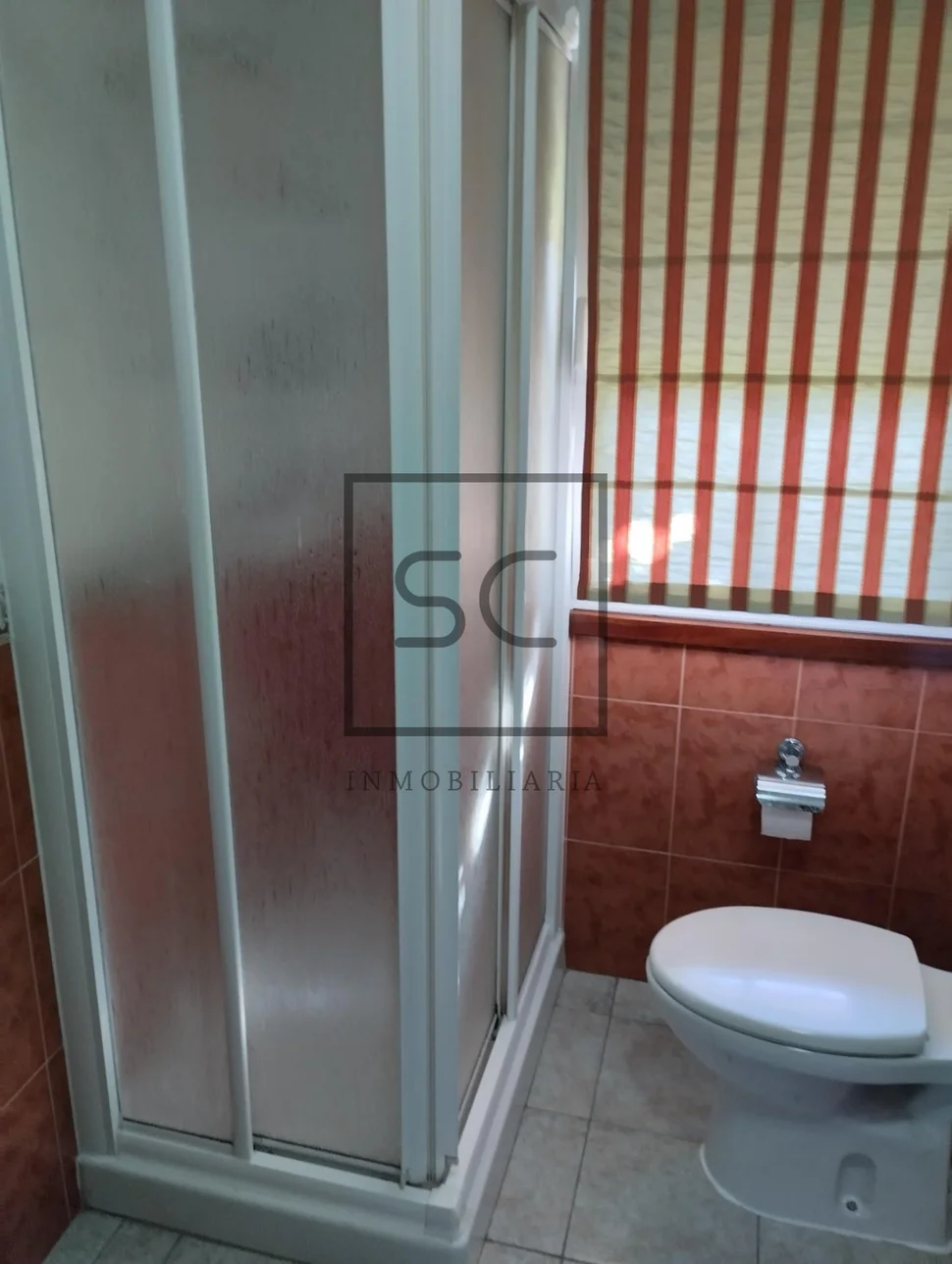 Casa amueblado con terreno en larín, arteixo