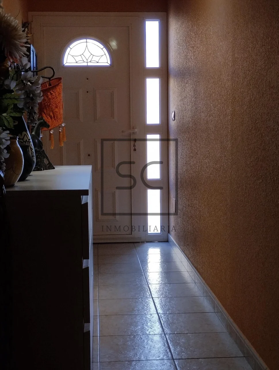 Casa amueblado con terreno en larín, arteixo