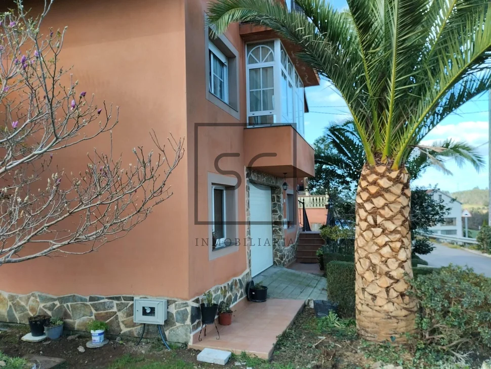Casa amueblado con terreno en larín, arteixo