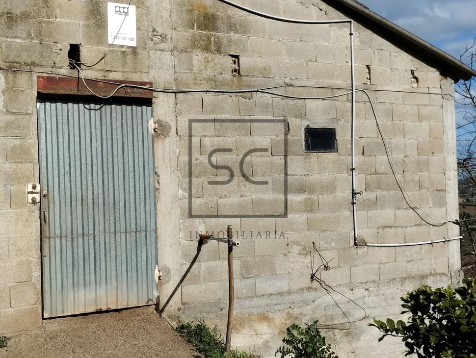 Casa amueblado con terreno en larín, arteixo