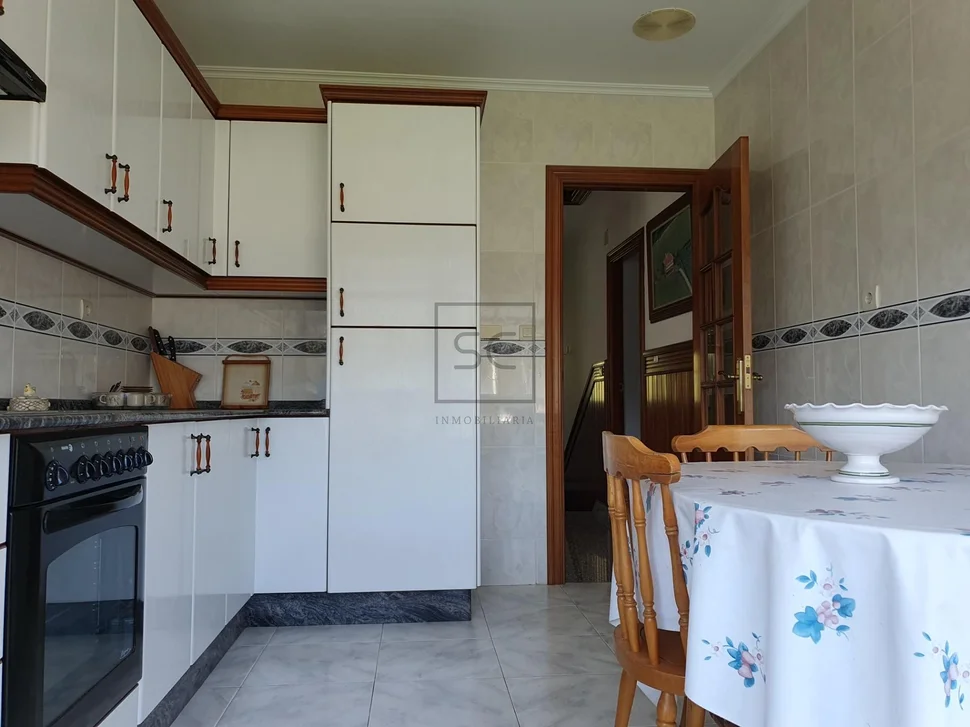 Casa con finca en cedeira