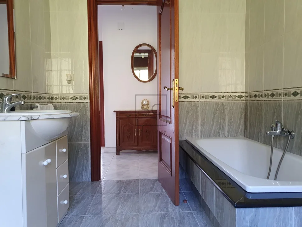 Casa con finca en cedeira