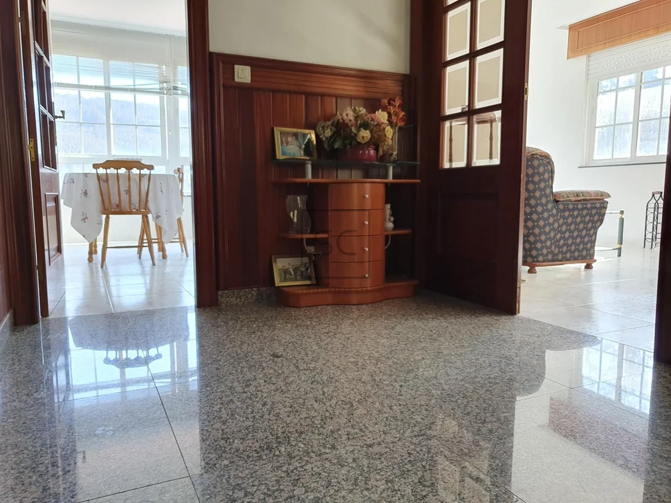 Casa con finca en cedeira