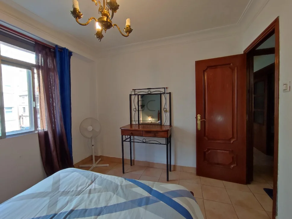 Céntrico piso en ultramar