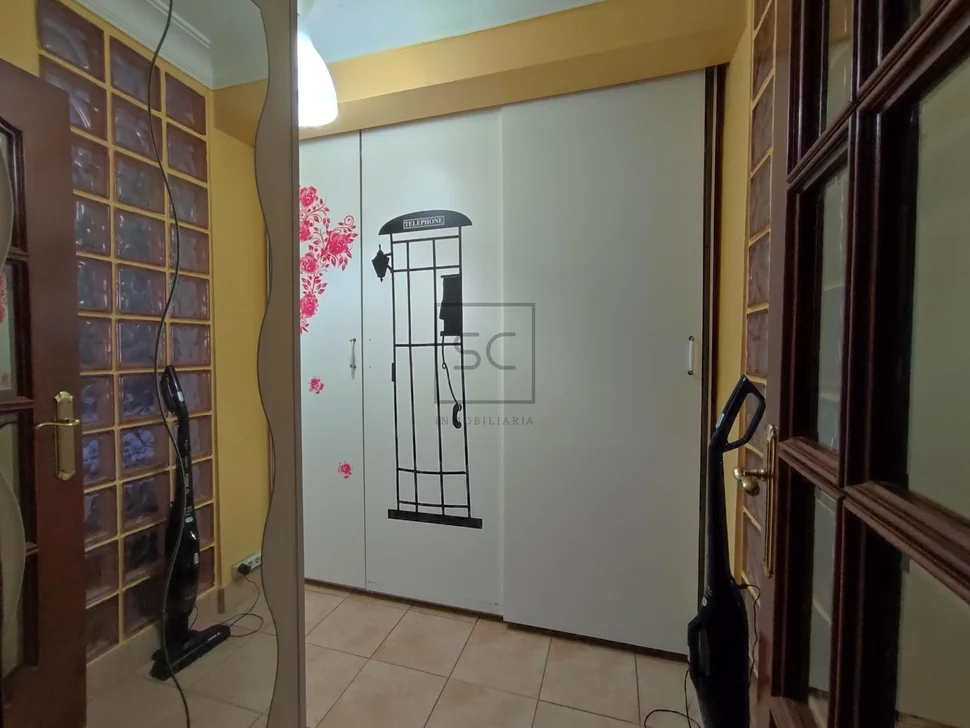 Céntrico piso en ultramar