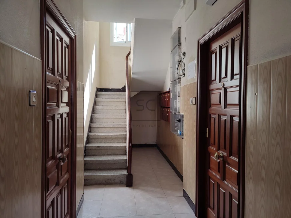 Céntrico piso en ultramar