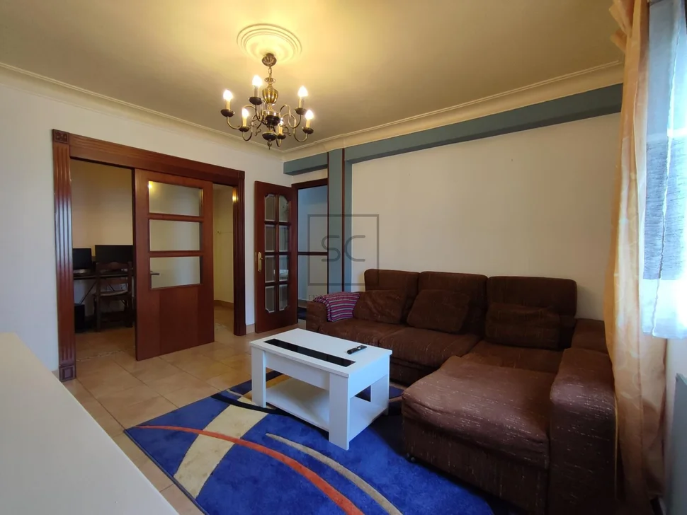 Céntrico piso en ultramar