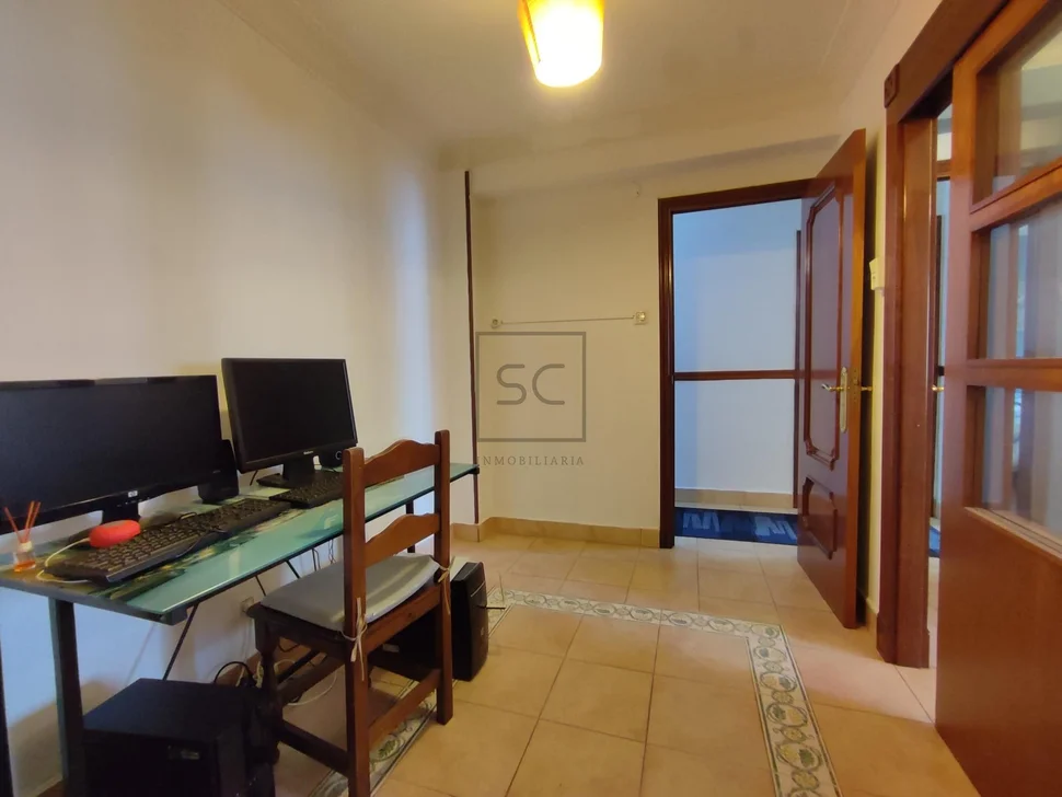 Céntrico piso en ultramar