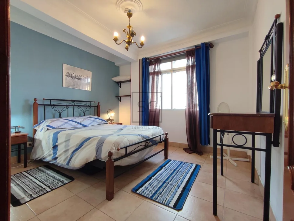 Céntrico piso en ultramar