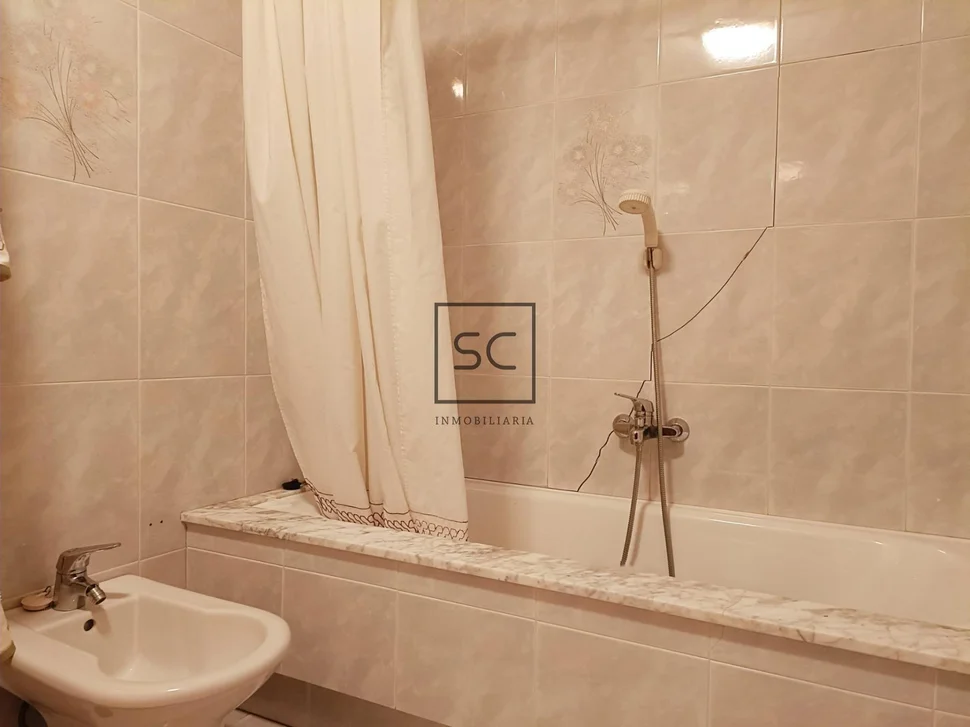 Céntrico pisoo con 3 habitaciones en el centro, ferrol