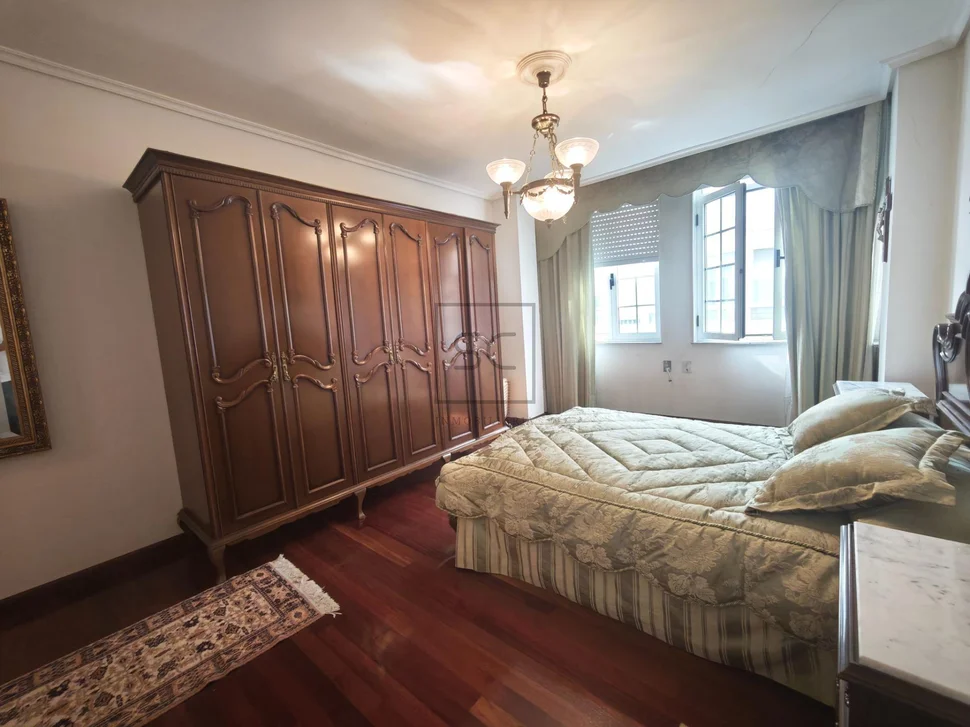 Céntrico Pisoo con 3 Habitaciones en el Centro, Ferrol