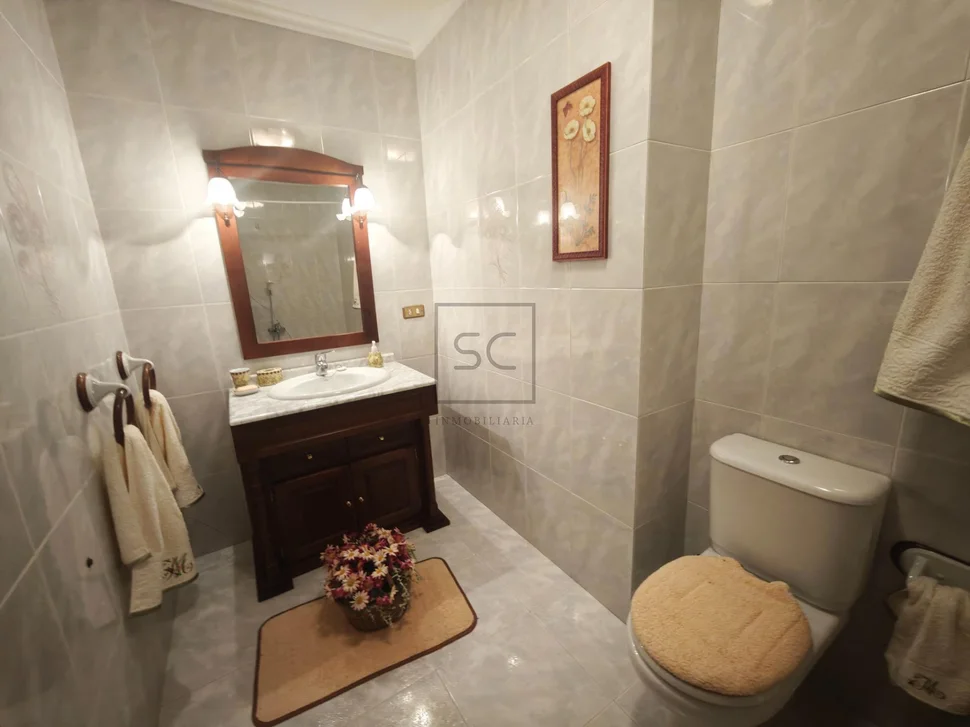 Céntrico Pisoo con 3 Habitaciones en el Centro, Ferrol