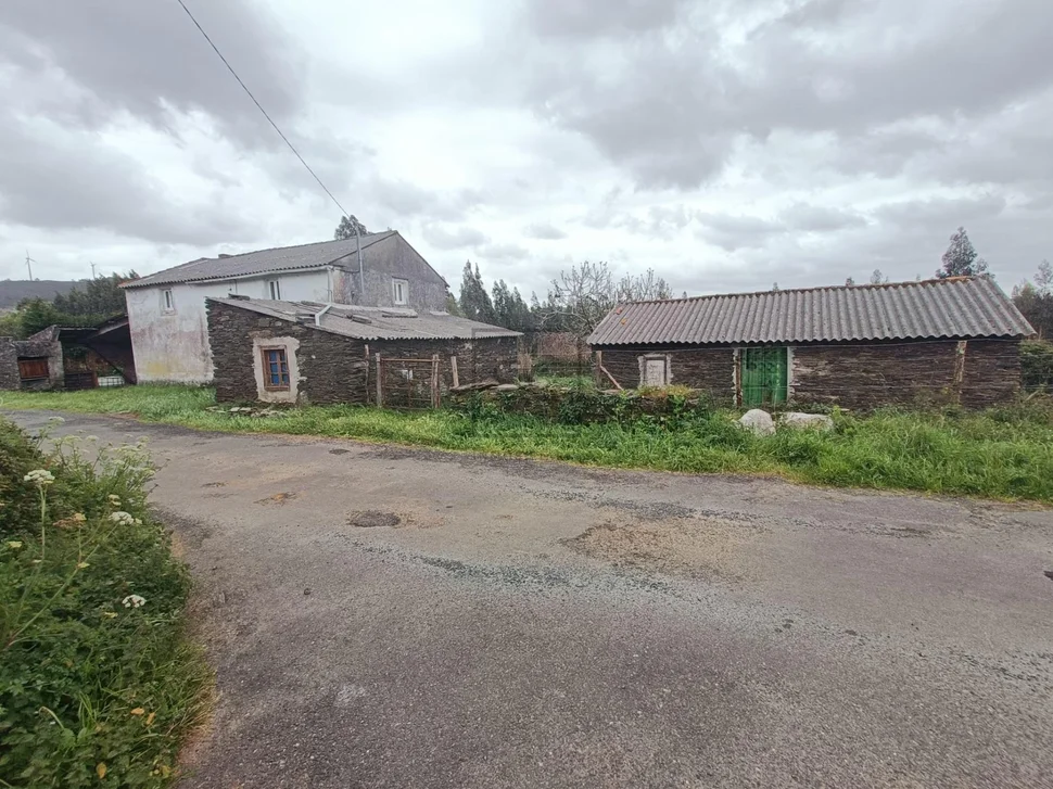Casa para reformar en a bedoxa