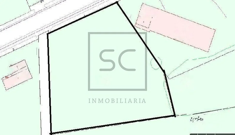 Terreno edificable en canto do muro