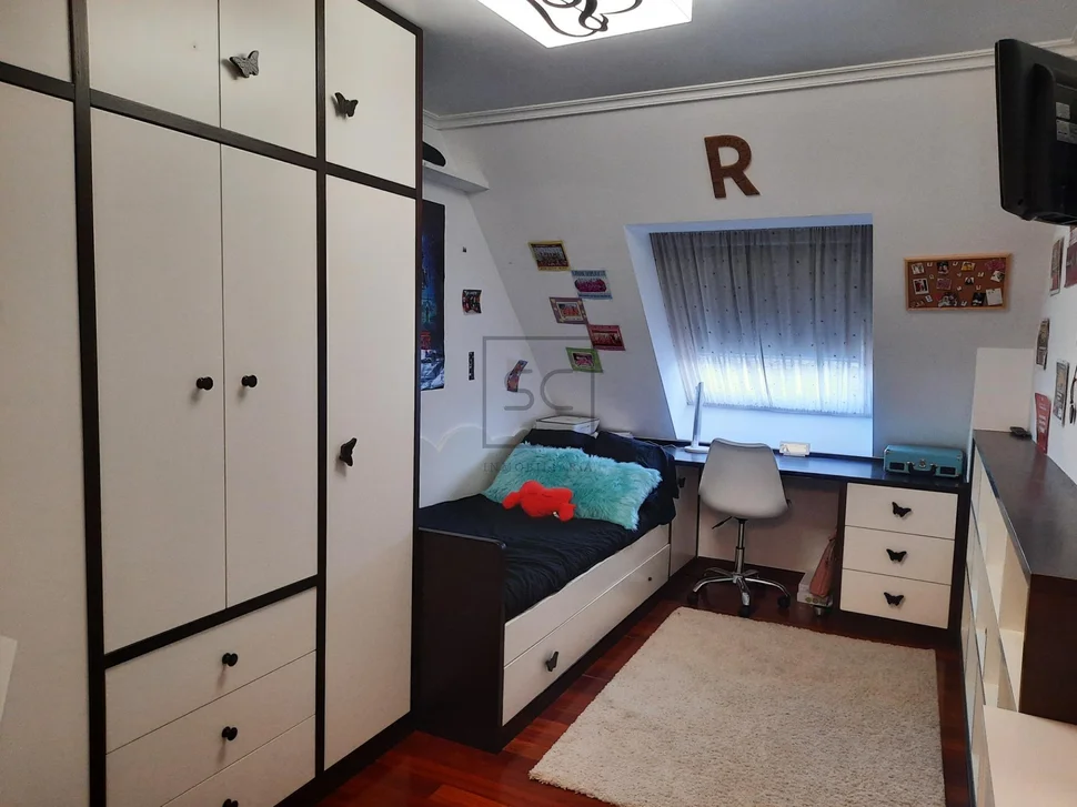 Duplex con ascensor y garaje zona el alto- narón