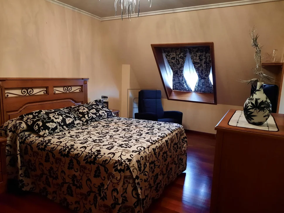 Duplex con ascensor y garaje zona el alto- narón