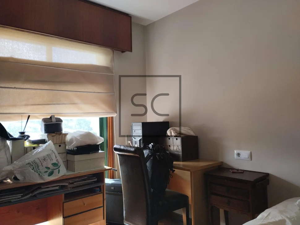 Adosado con jardín en a zapateira