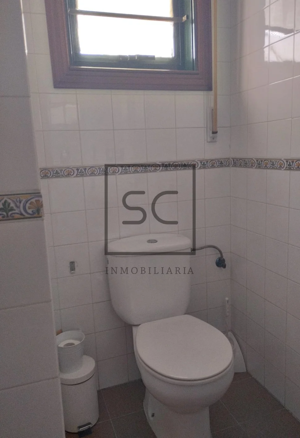 Adosado con jardín en a zapateira