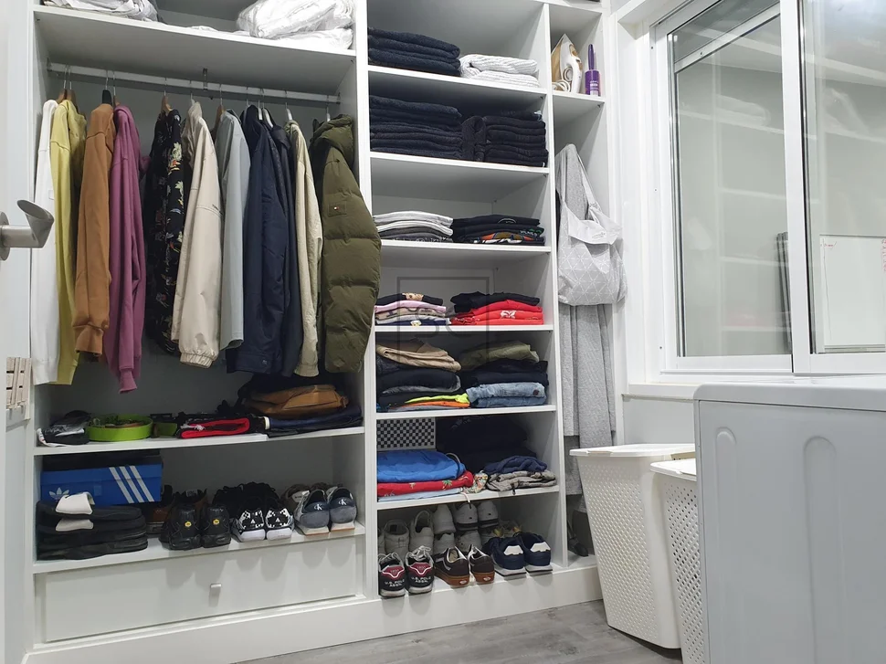 Pareado con terraza finca y bodegas en catabois, ferrol