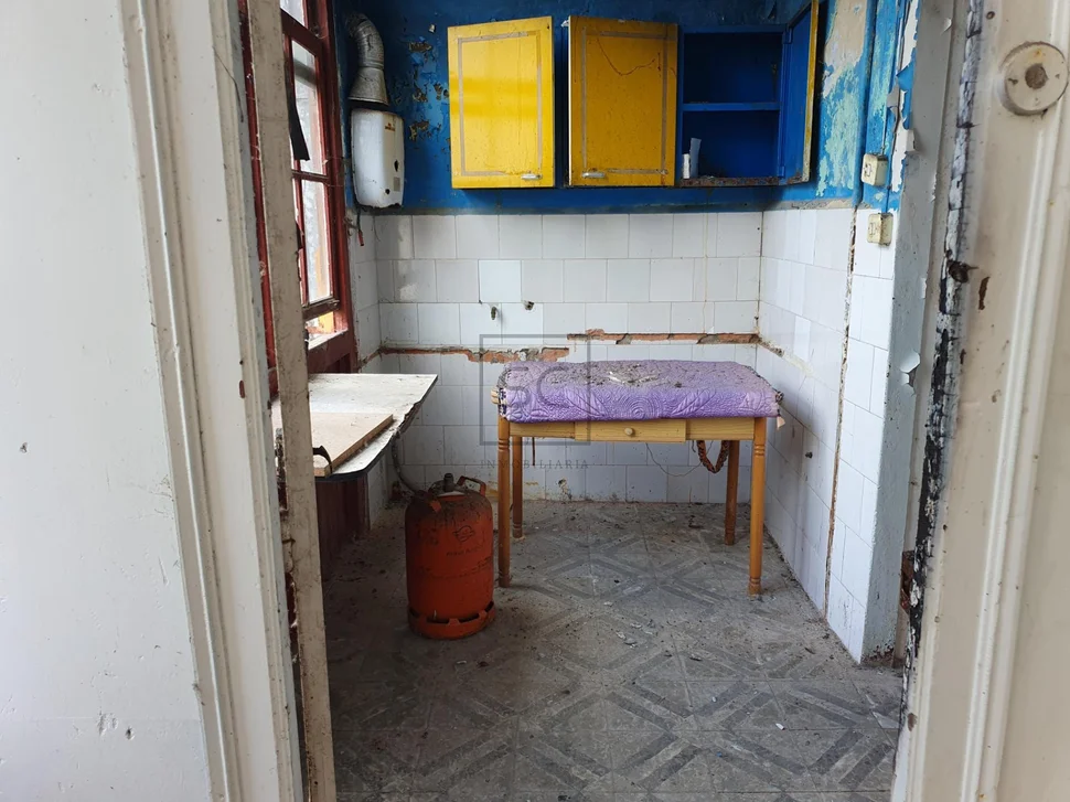 Casa adosada en ares, ares