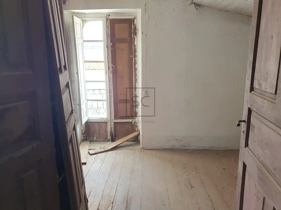 Casa adosada en ares, ares