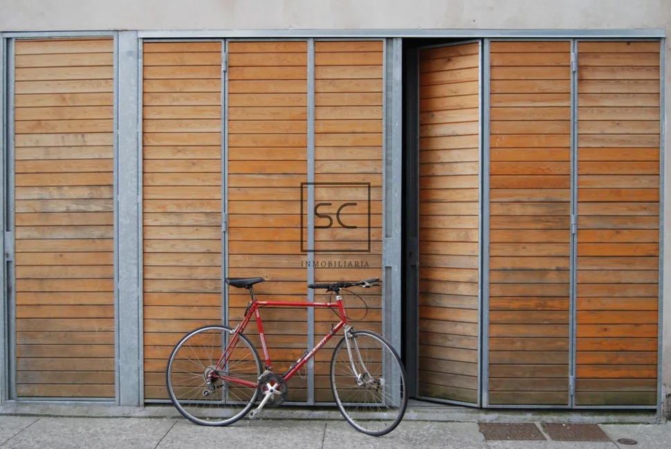 Casa adosada con jardín en canido, ferrol
