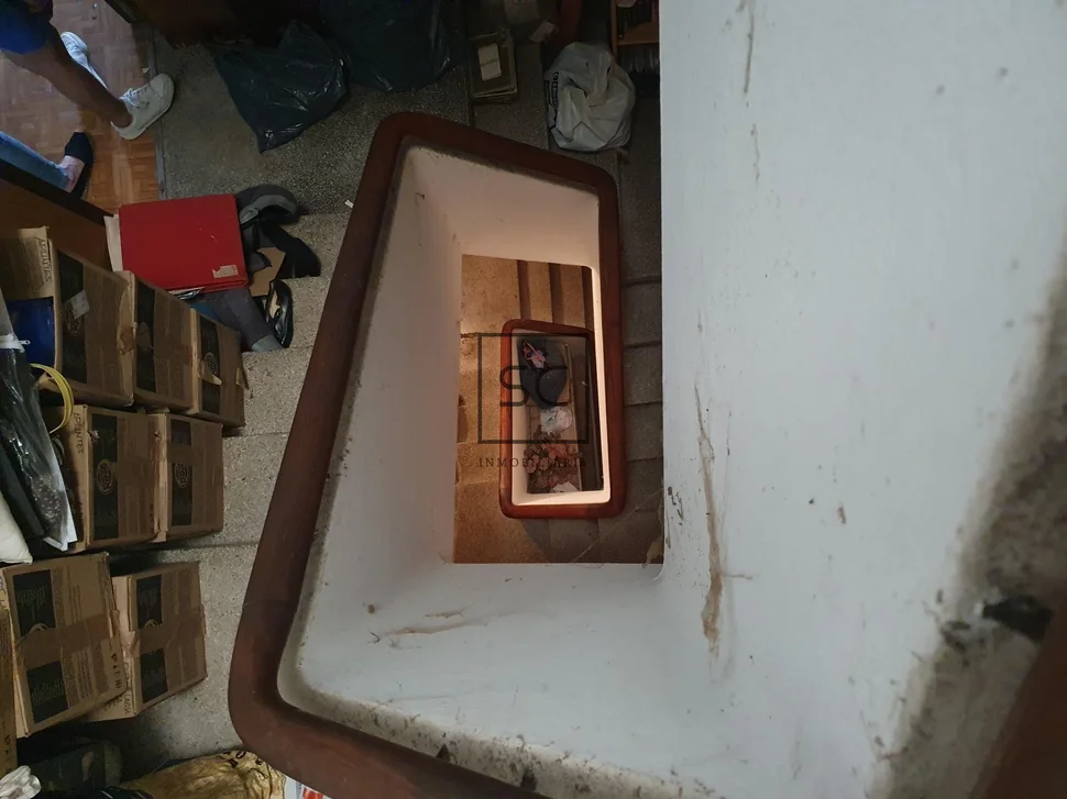 Edificio para reformar en puerto, ferrol