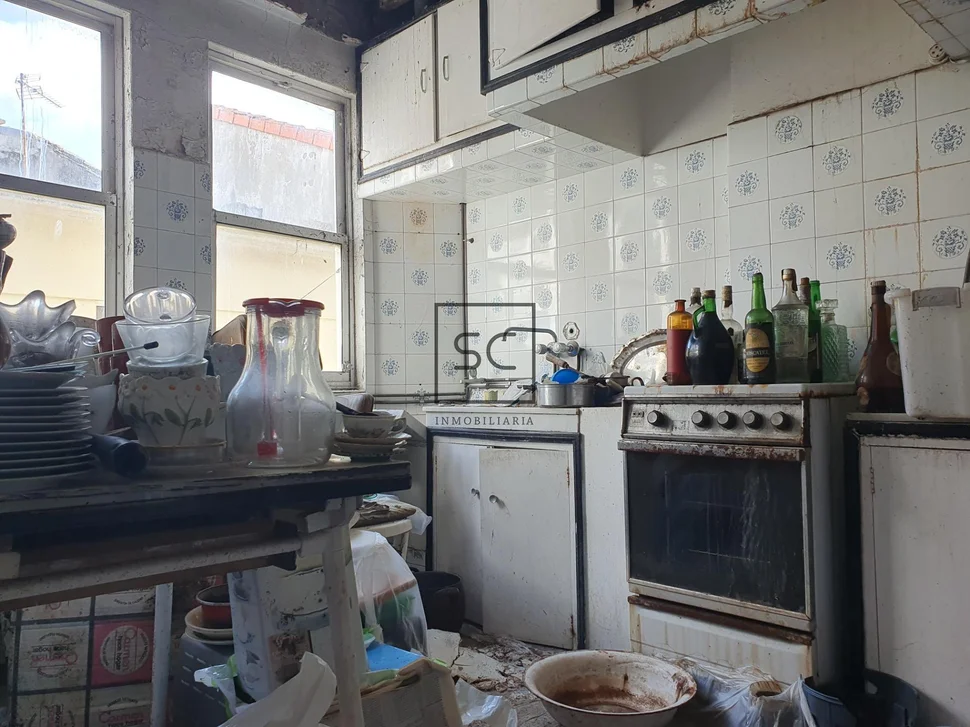 Edificio para reformar en puerto, ferrol