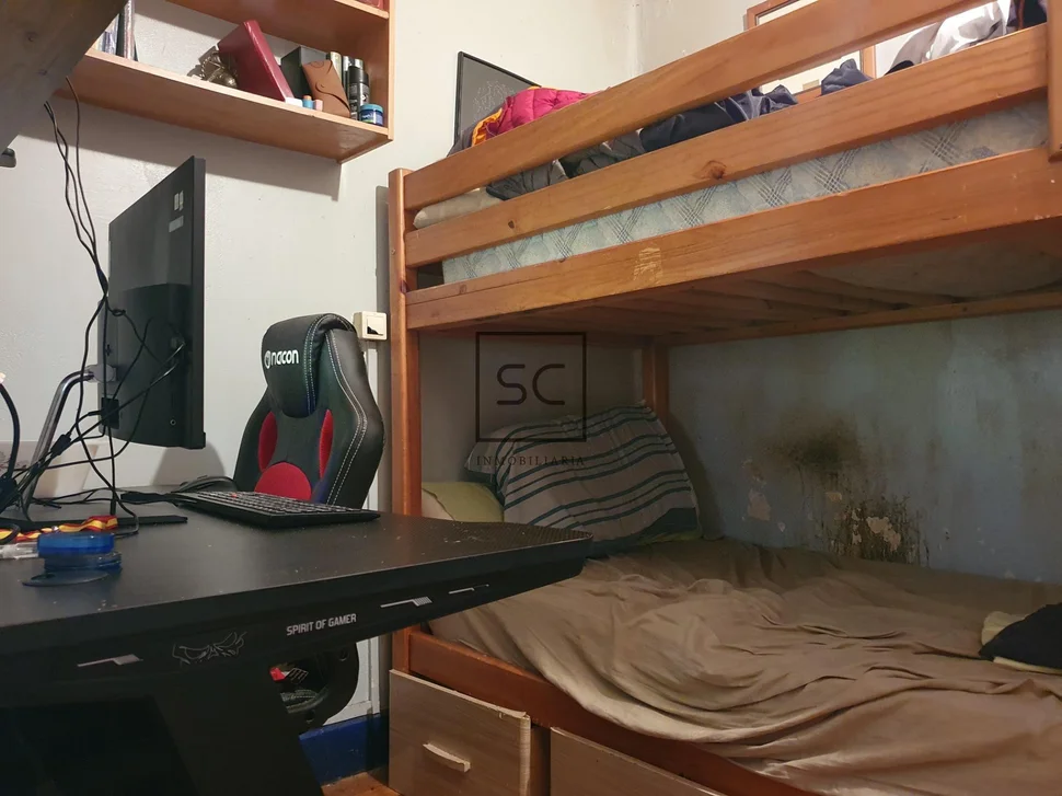 Edificio para reformar en puerto, ferrol