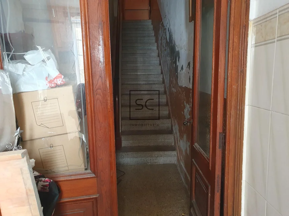 Edificio para reformar en puerto, ferrol