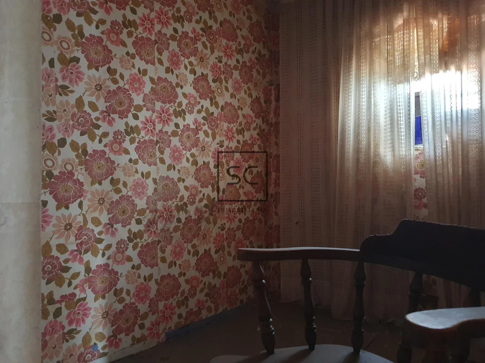 Edificio para reformar en puerto, ferrol