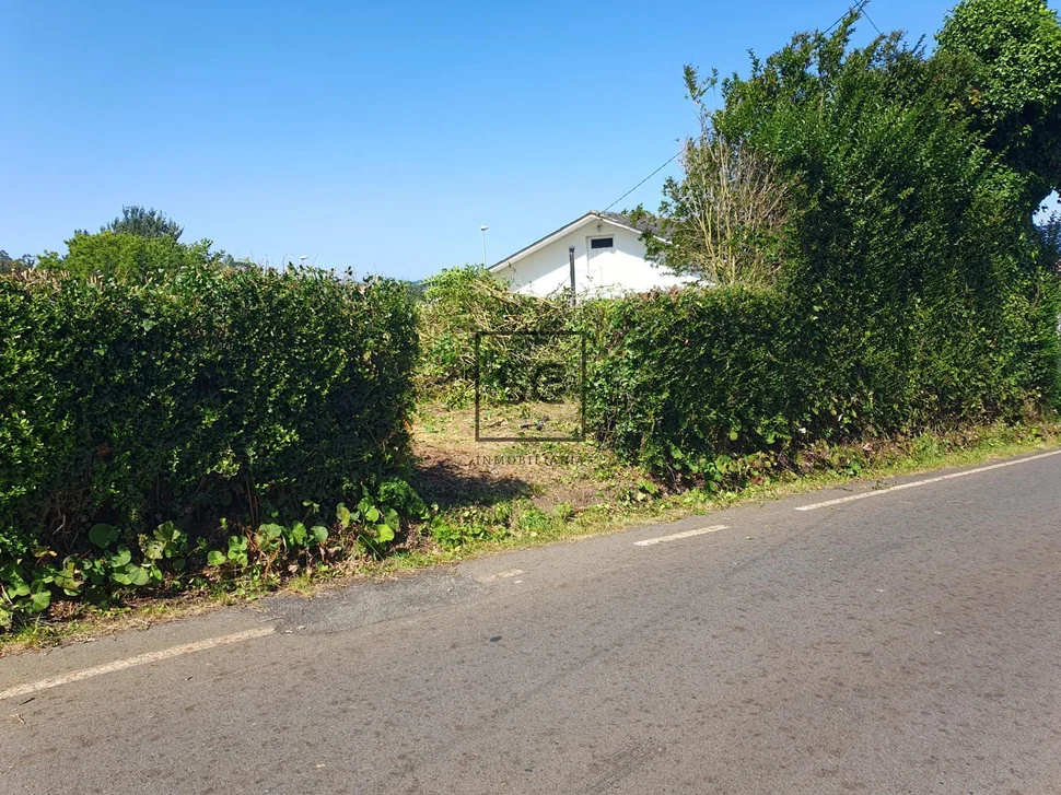 Parcela con vistas a la ría en barrallobre, fene