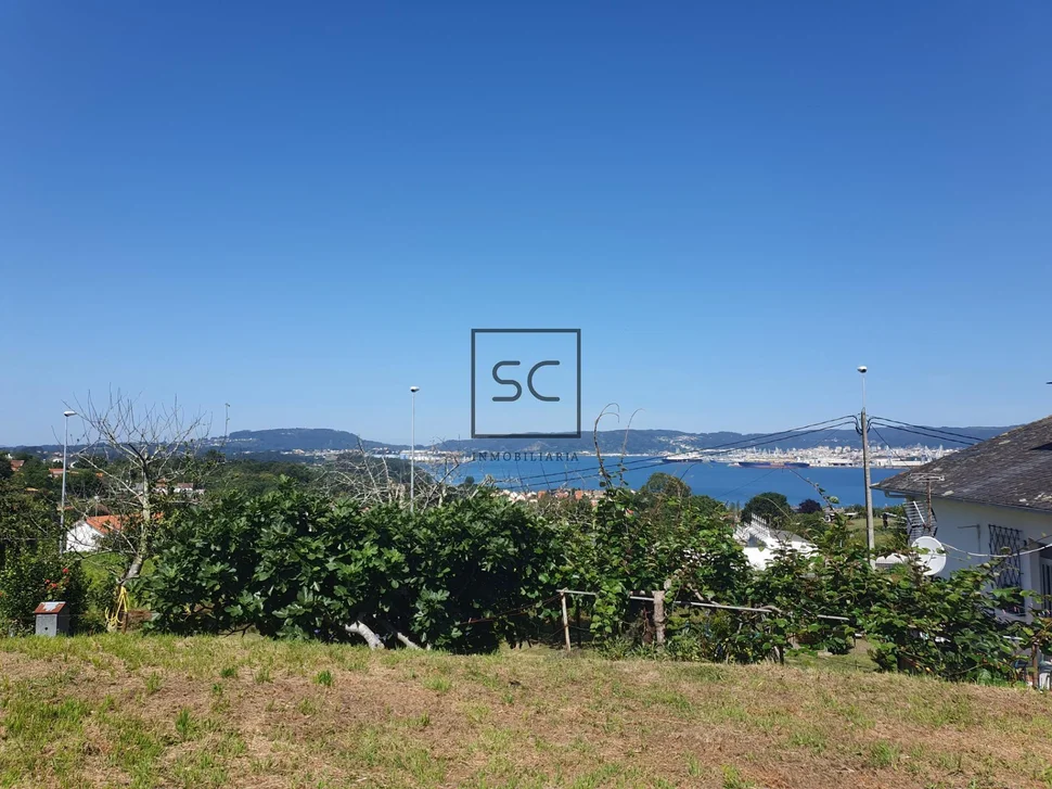 Parcela con vistas a la ría en barrallobre, fene