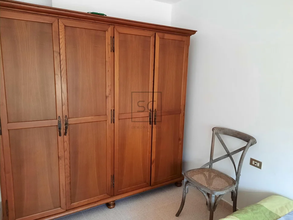 Casa unifamiliar con finca en esmelle