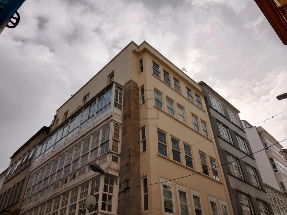 Piso para reformar en el centro-ferrol