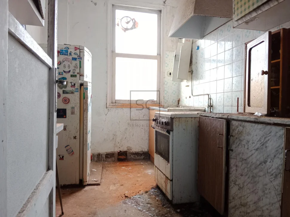 Piso para reformar en el centro-ferrol