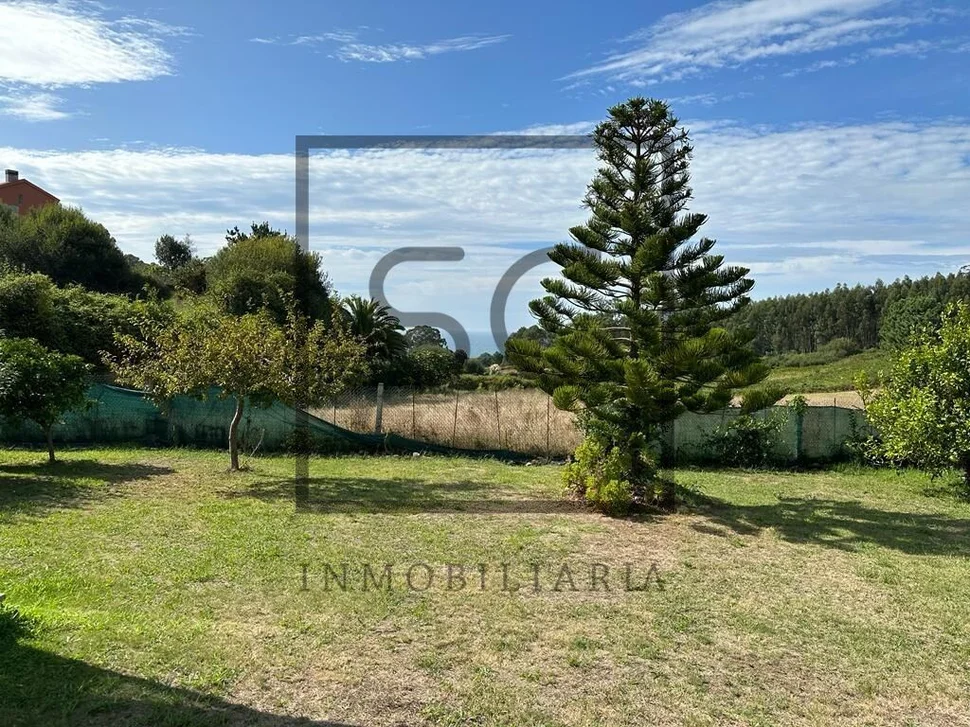 Casa con terreno en arteixo