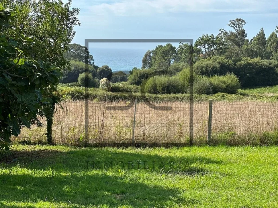 Casa con terreno en arteixo
