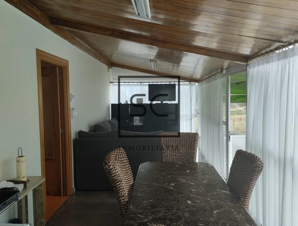 Casa con terreno en arteixo