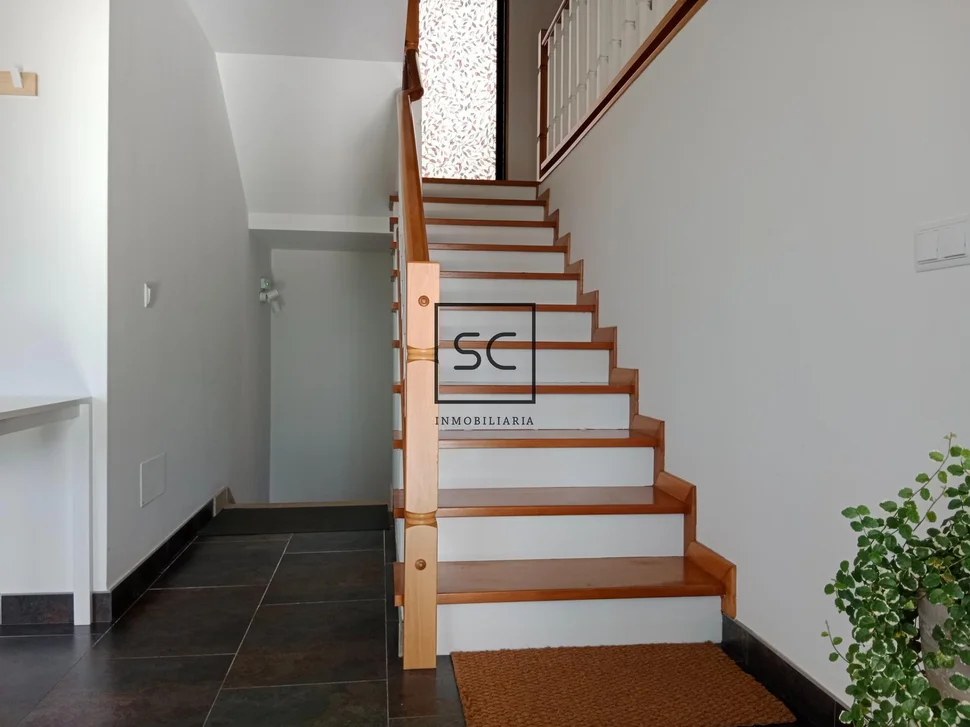 Chalet con piscina pantín-valdoviño