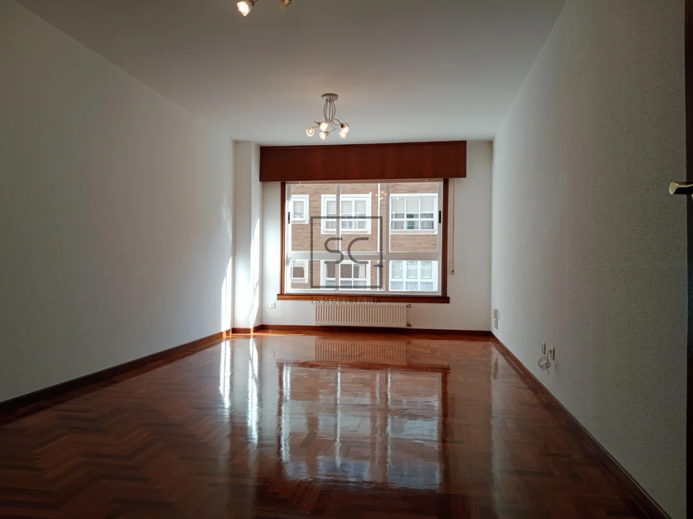 Vivienda de protección oficial en la barcala-cambre