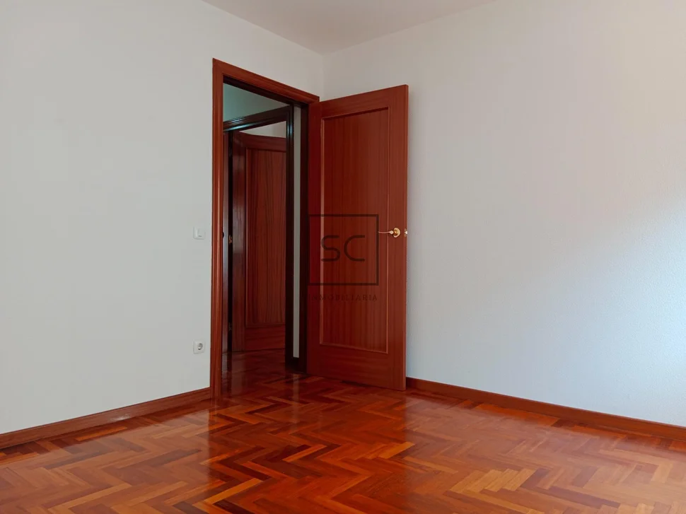 Vivienda de protección oficial en la barcala-cambre