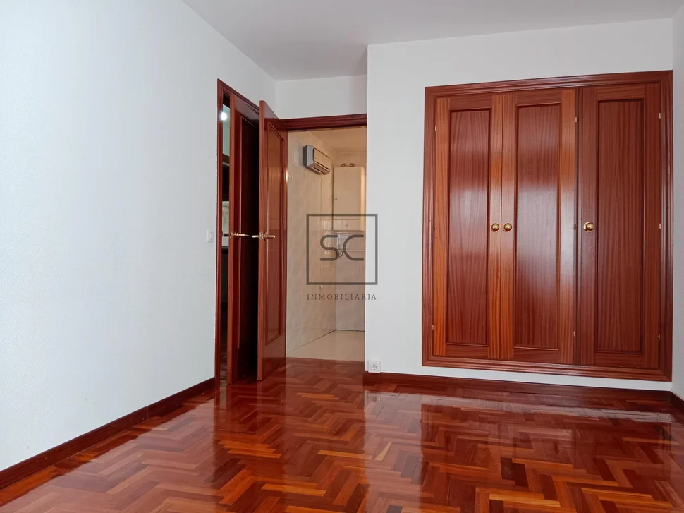 Vivienda de protección oficial en la barcala-cambre