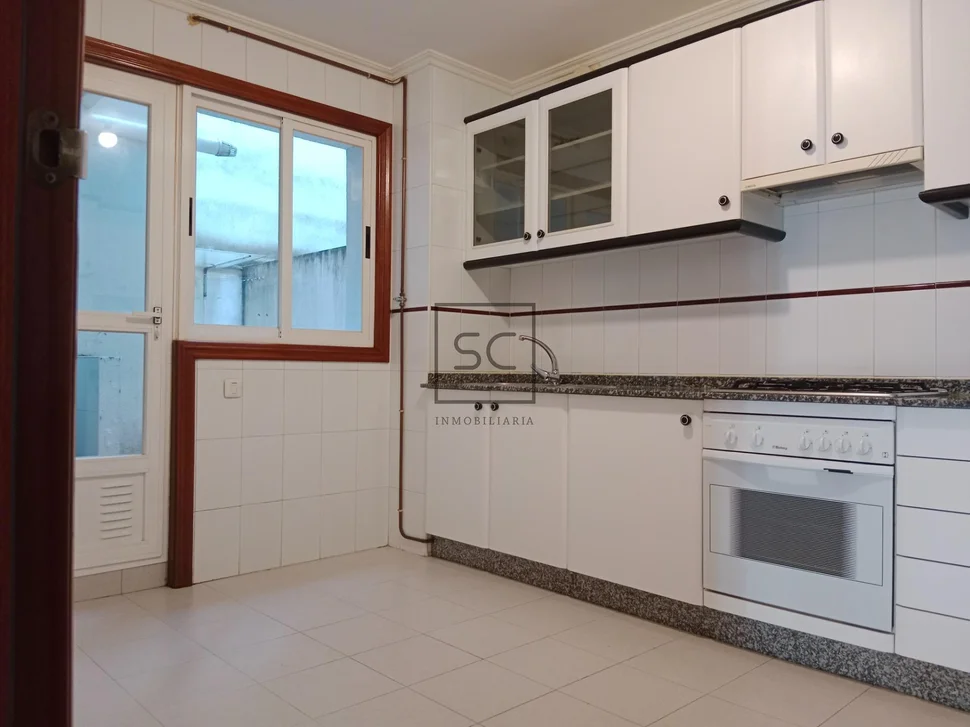 Vivienda de protección oficial en la barcala-cambre