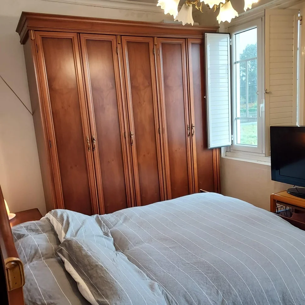 Casa con bodegas y nave en sequeiro-valdoviño