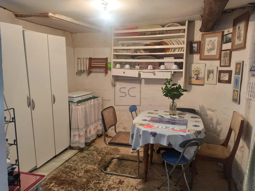 Casa con finca edificable en canido-ferrol