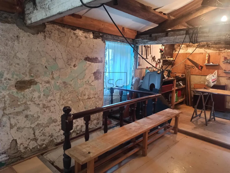 Casa con finca edificable en canido-ferrol