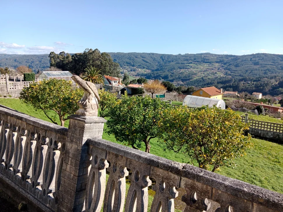 Vivienda con finca en breamo-pontedeume