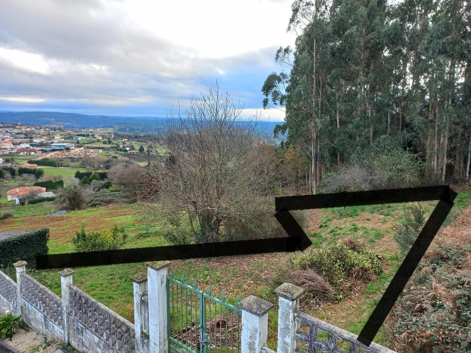 Vivienda con finca en breamo-pontedeume