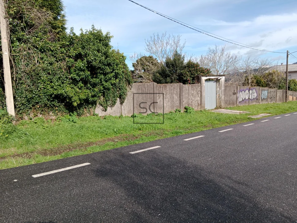 Finca edificable campolongo-pontedeume